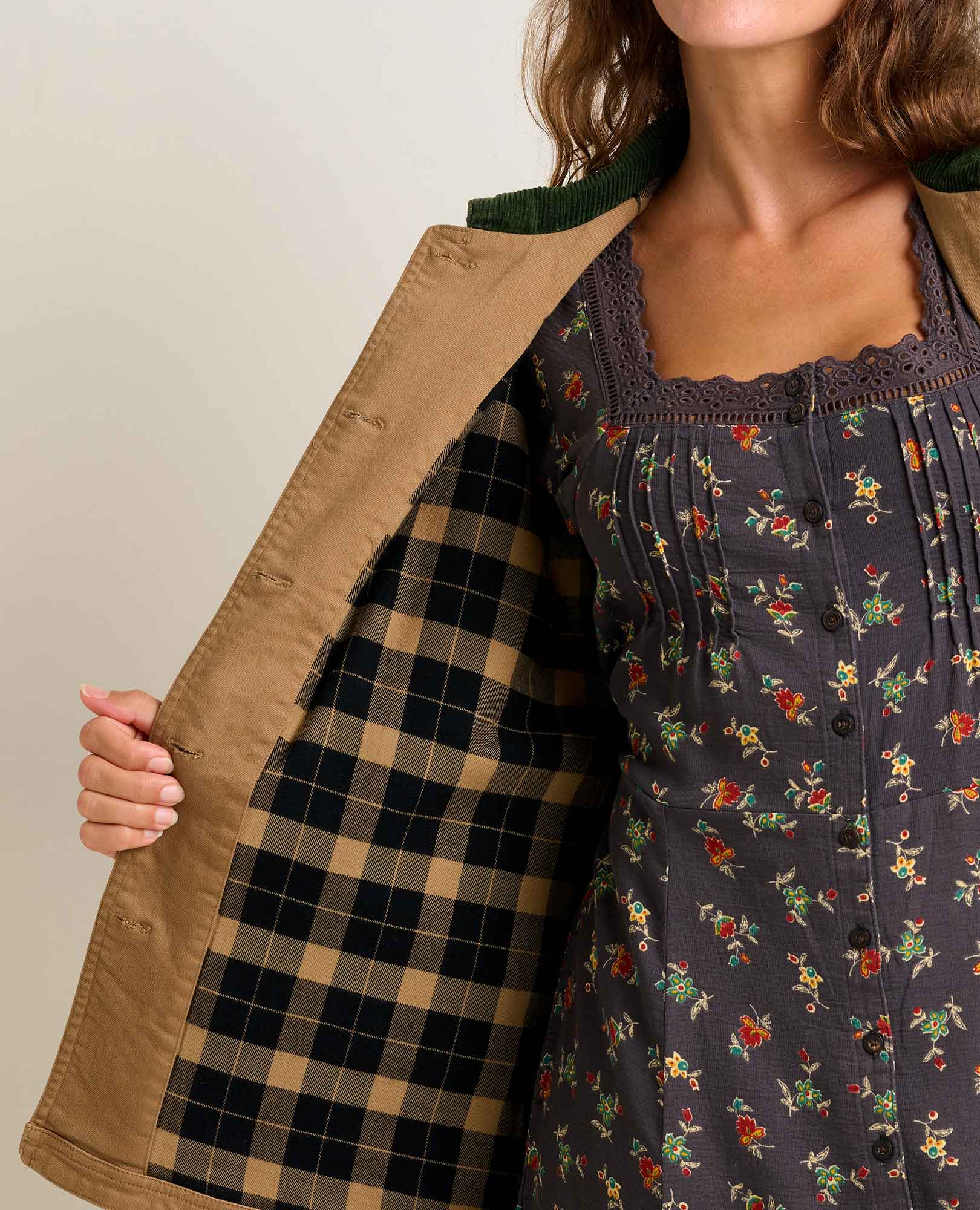 Women's Balsam Barn Jacket - Image 5